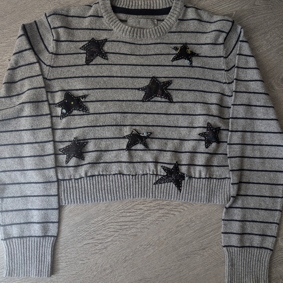 Cropped Oversized Striped Sweater with Hand-Sewn Stars - Picture 1 of 4